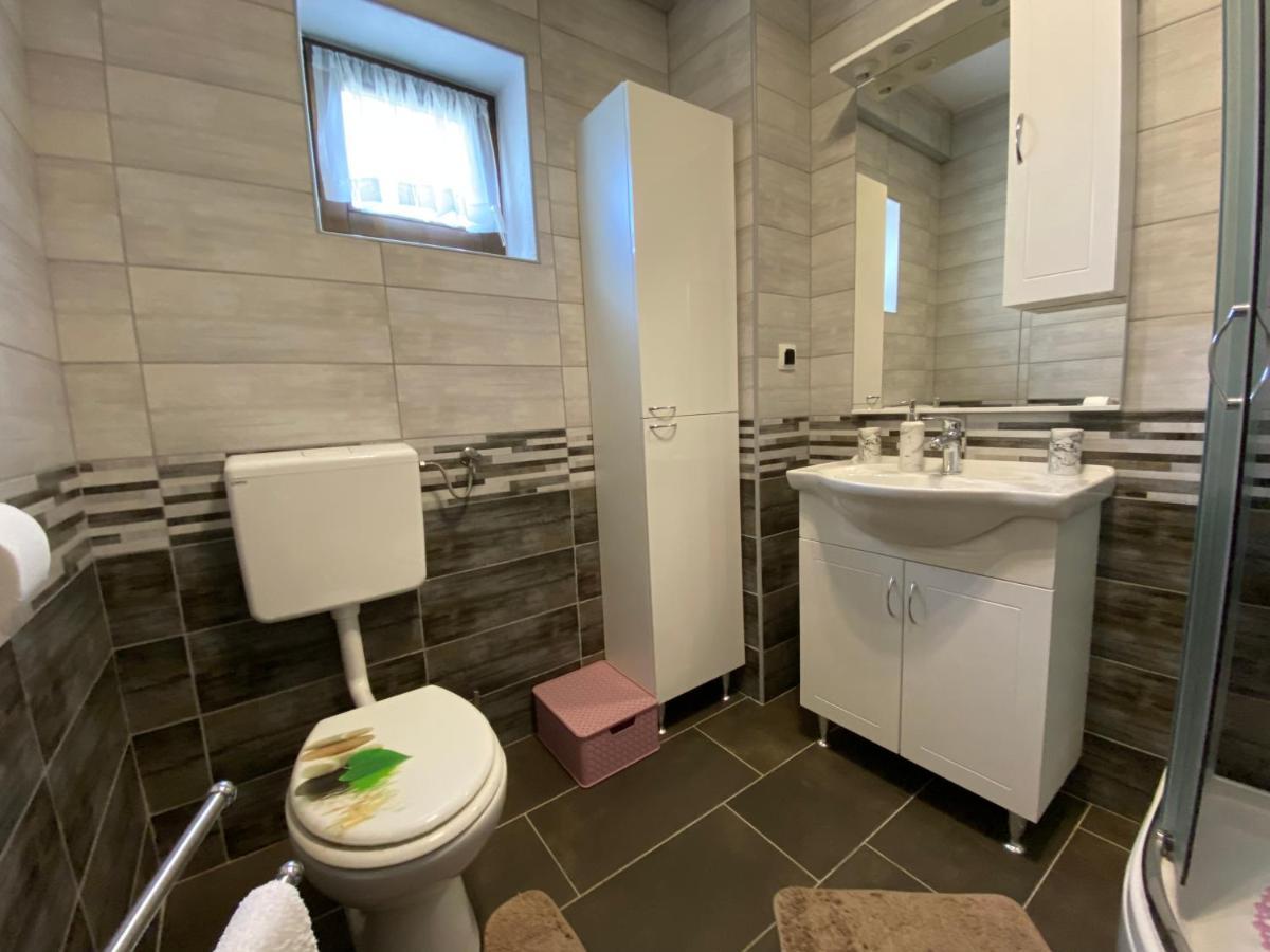 Apartment Liso Seliste Dreznicko Bagian luar foto