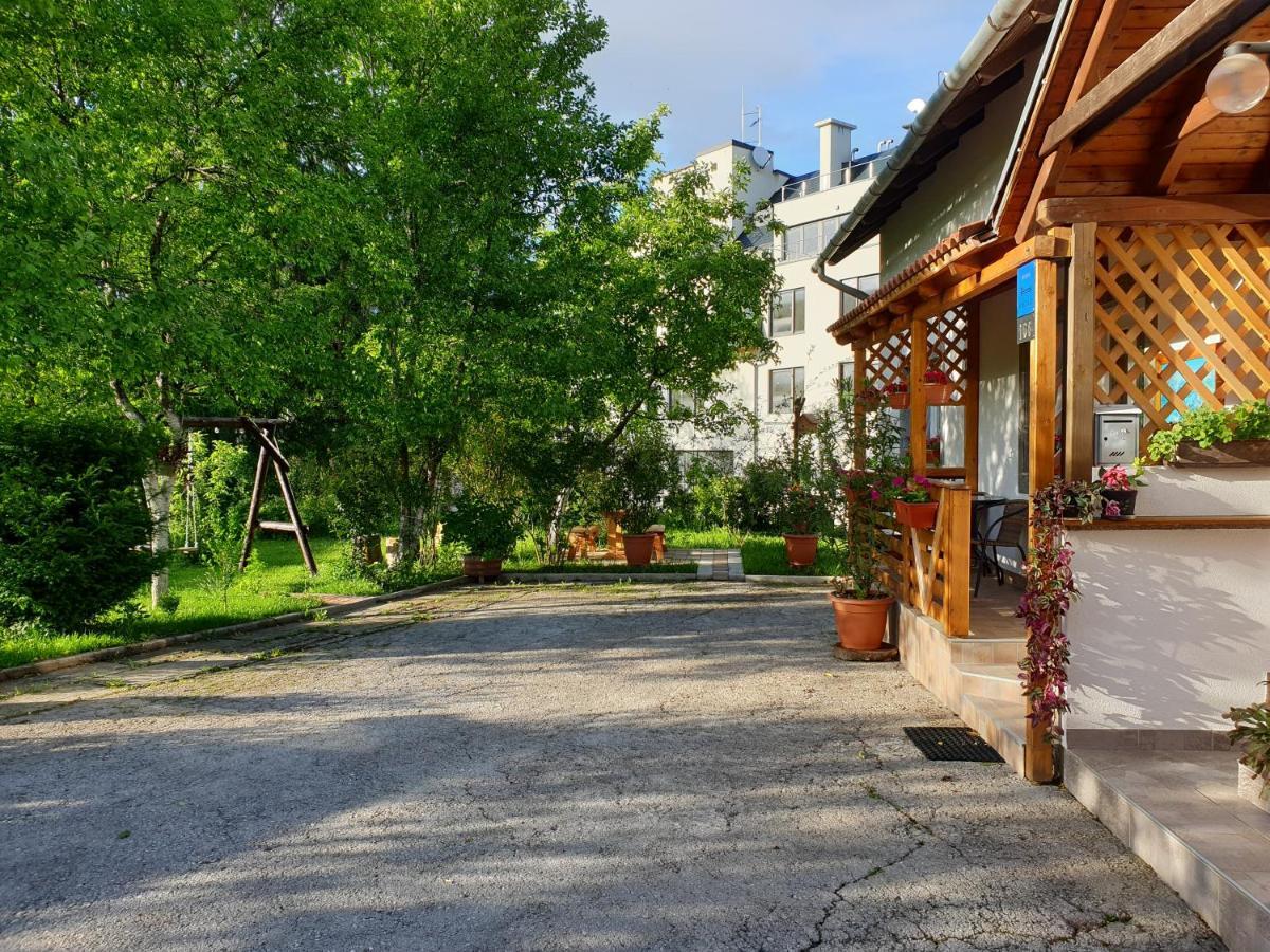 Apartment Liso Seliste Dreznicko Bagian luar foto